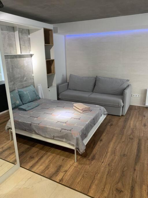Appartement Lev Tolstoi Studio à Chişinău Extérieur photo